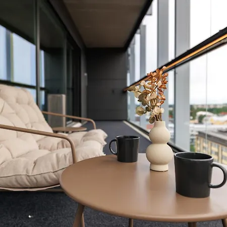 아파트 New 12th Floor 2br - Stunning Skyline Views *